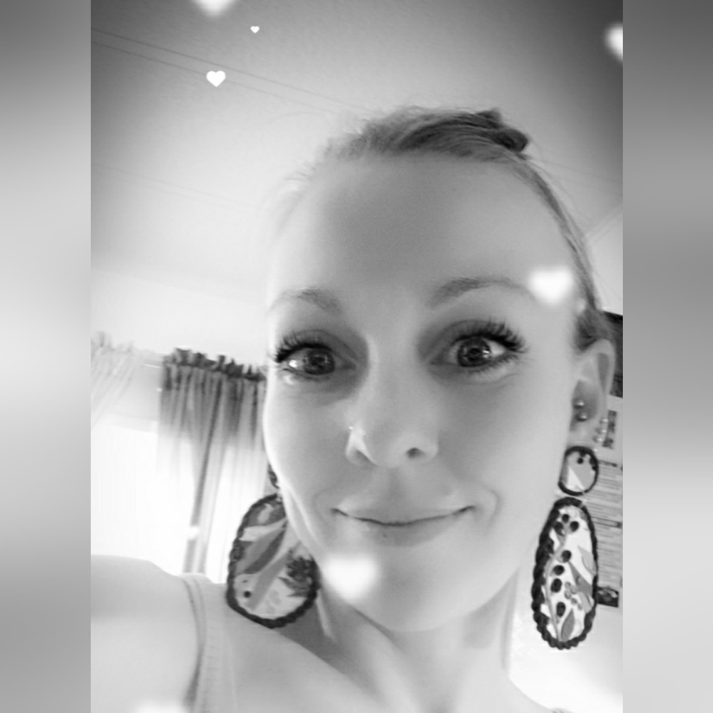 Meet your Posher, Lydia